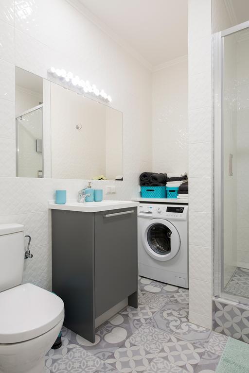 St.Roland Livu Square Apartment รีกา ภายนอก รูปภาพ