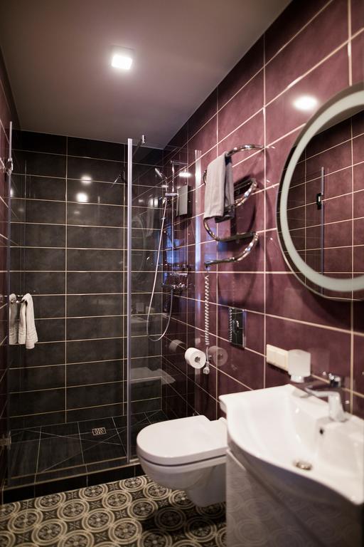 St.Roland Livu Square Apartment รีกา ภายนอก รูปภาพ