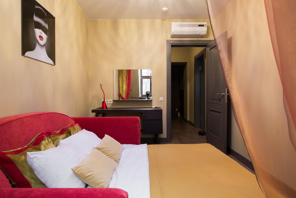 St.Roland Livu Square Apartment รีกา ภายนอก รูปภาพ