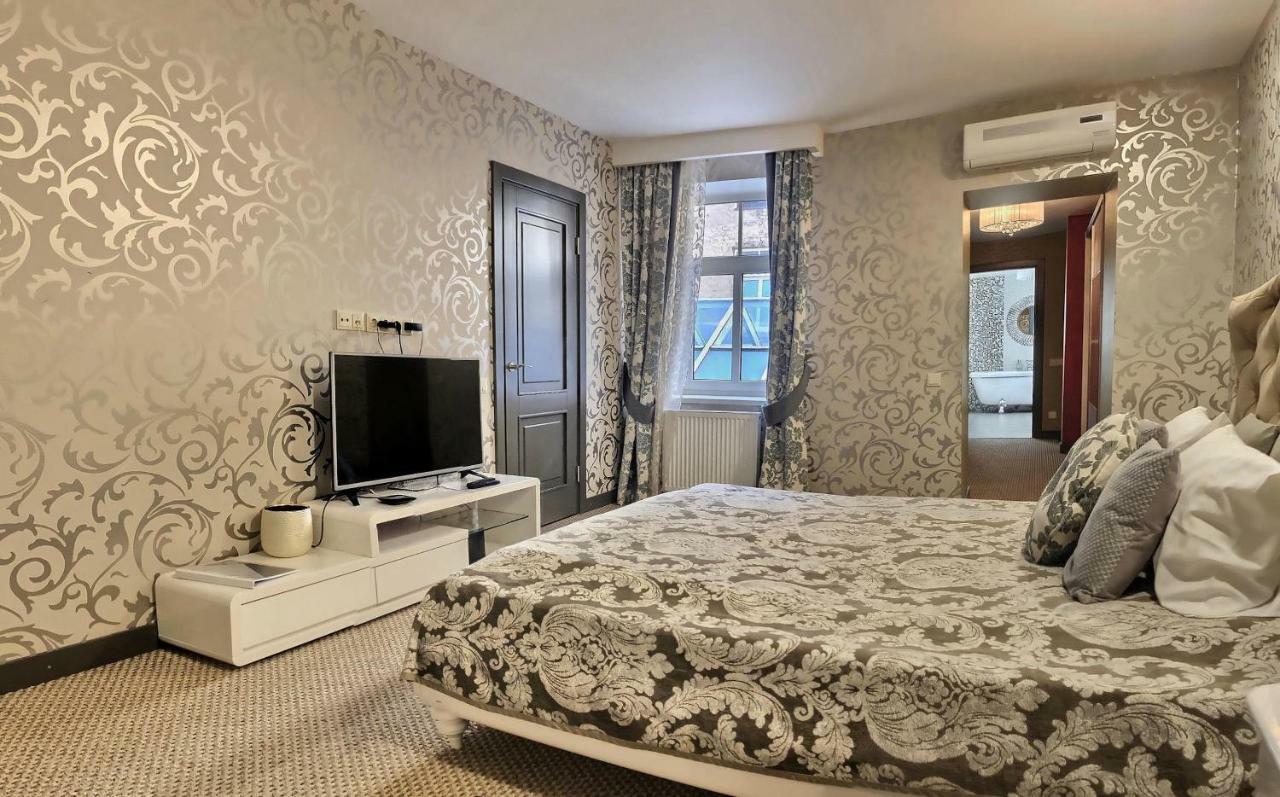 St.Roland Livu Square Apartment รีกา ภายนอก รูปภาพ